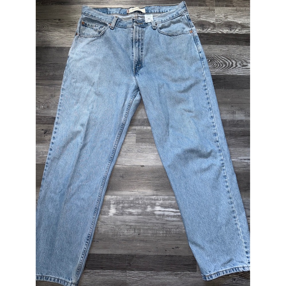 Levis 550 Relaxed Fit Jeans Mens 34x29 Light Wash Blue Denim Tapered Leg - Picture 2 of 4